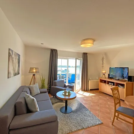 شقة 01 & 10 Am Selliner See